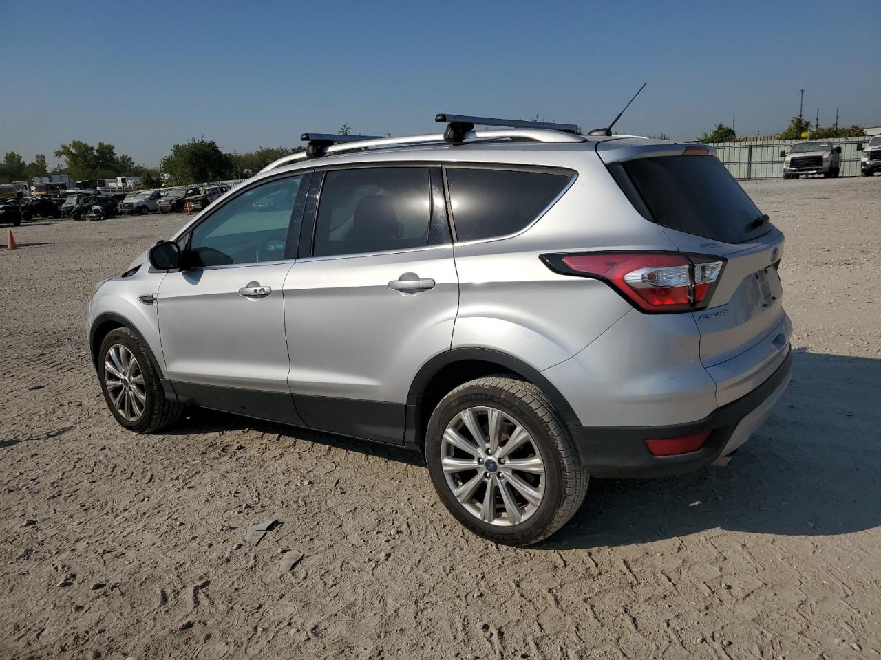 2017 Ford Escape VIN 1FMCU0JDXHUC48145 Copart auction photo, front end / minor dent/scratches damage thumbnail 2
