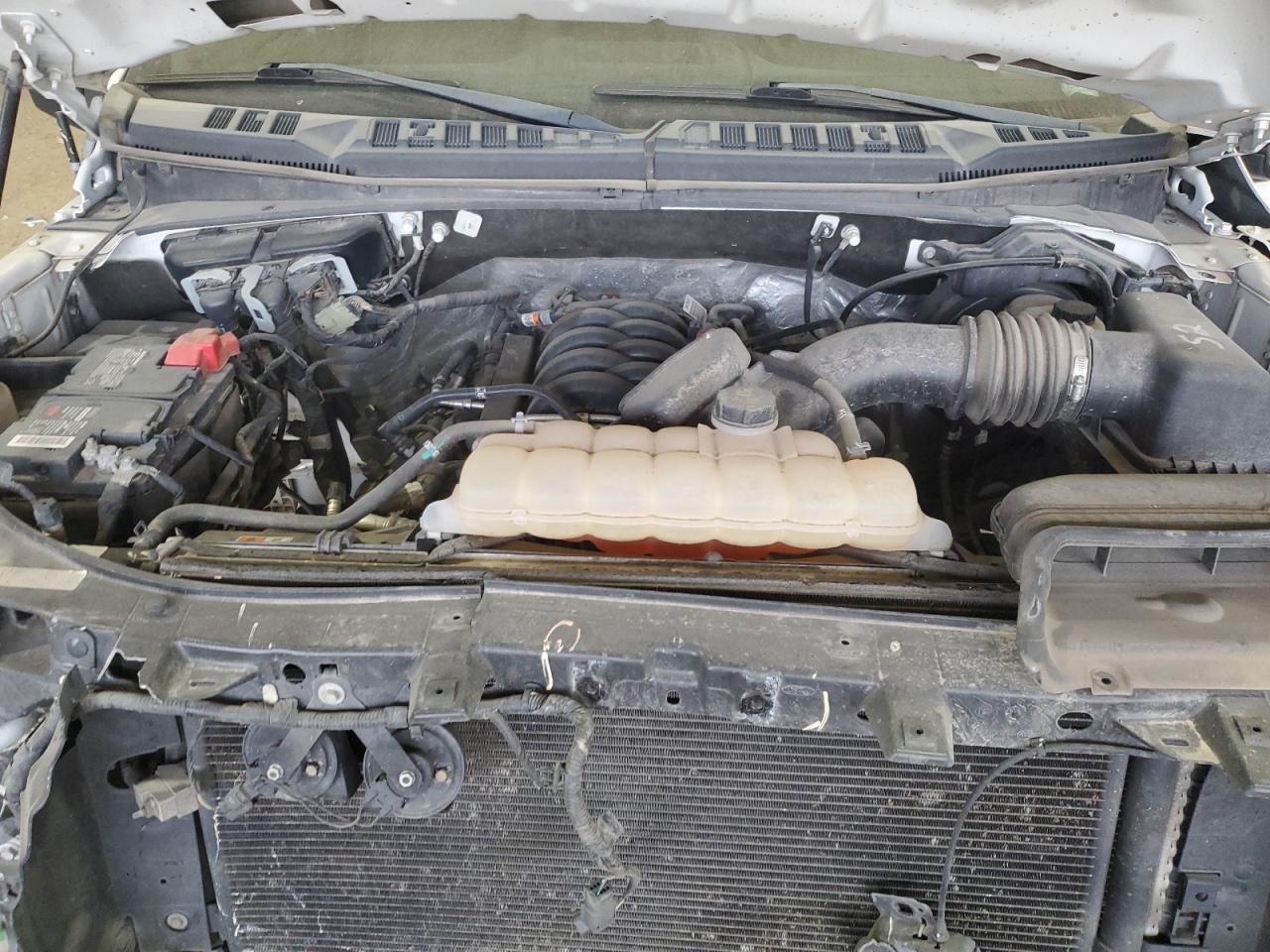 2018 Ford F-150 VIN 1FTEW1E57JKE93843 Copart auction photo, front end / side damage thumbnail 11