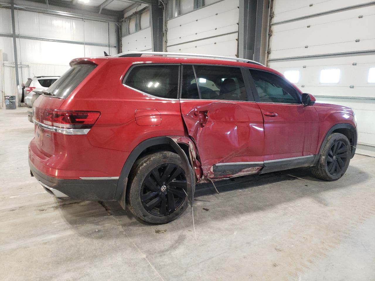 2021 Volkswagen Atlas VIN 1V2BR2CA5MC503296 Copart auction photo, all over damage thumbnail 3