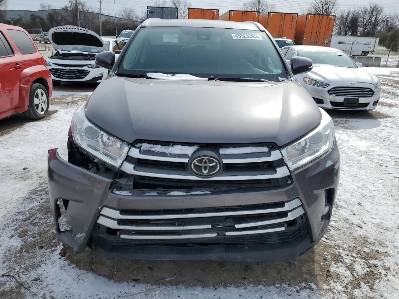 2018 Toyota Highlander VIN 5TDJZRFH0JS532679 Copart auction photo, front end / side damage thumbnail 5