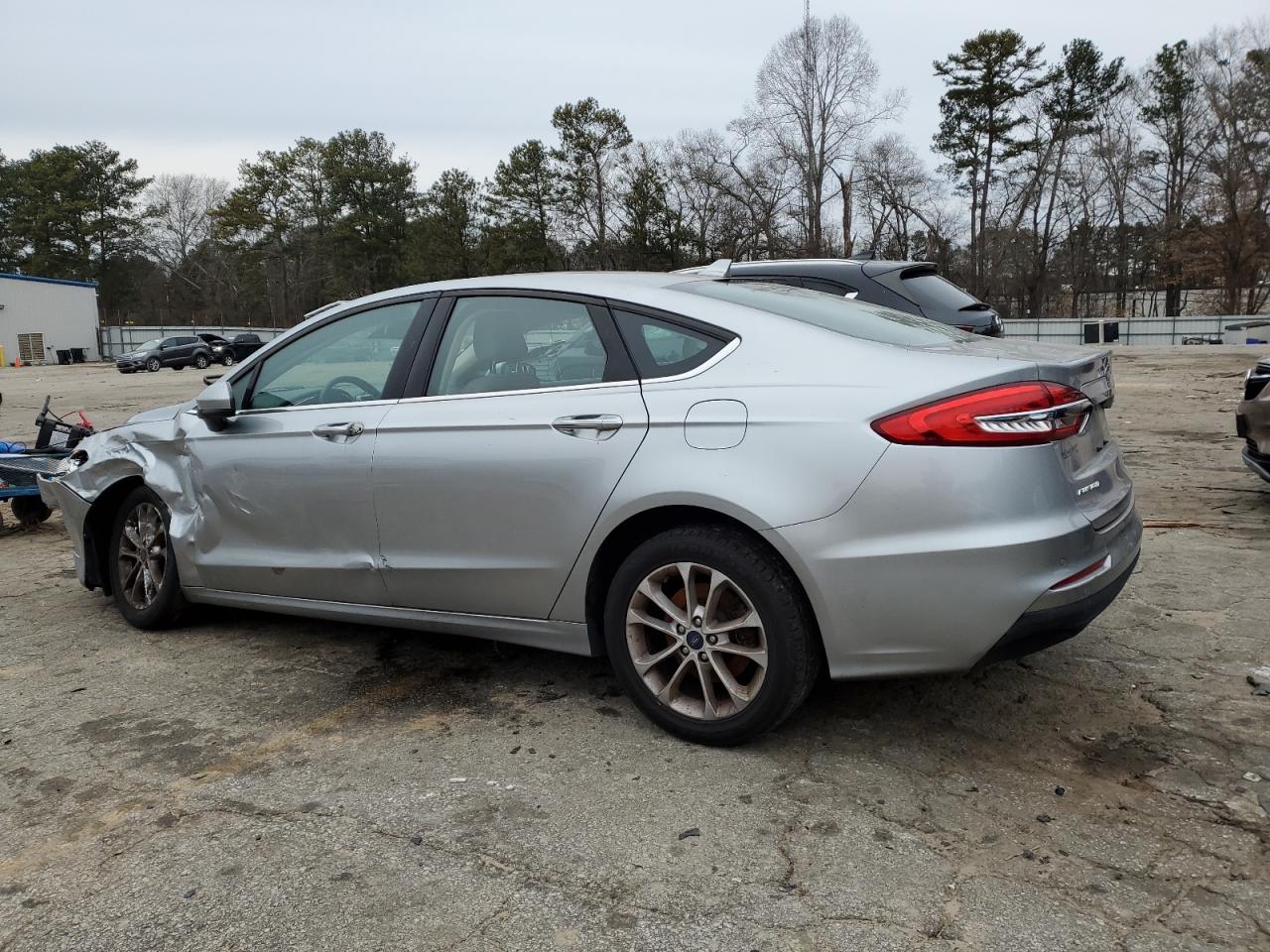 2020 Ford Fusion VIN 3FA6P0H74LR129425 Copart auction photo, front end / side damage thumbnail 2