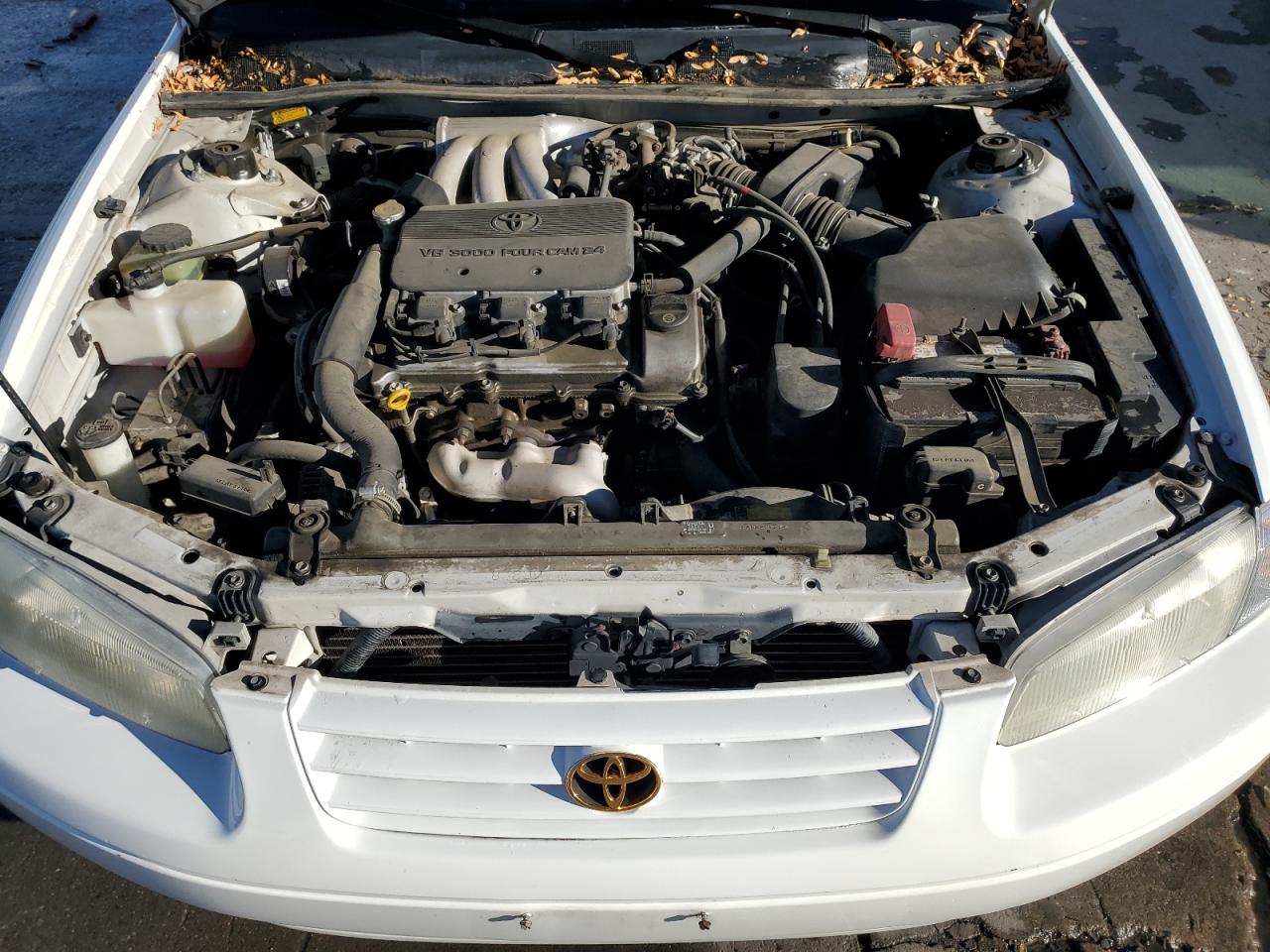 1999 Toyota Camry VIN JT2BF28K1X0201305 Copart auction photo, rear end damage thumbnail 11