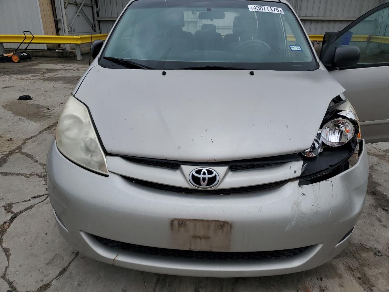 2009 Toyota Sienna VIN 5TDZK23C89S270395 Copart auction photo, front end / rear end damage thumbnail 14