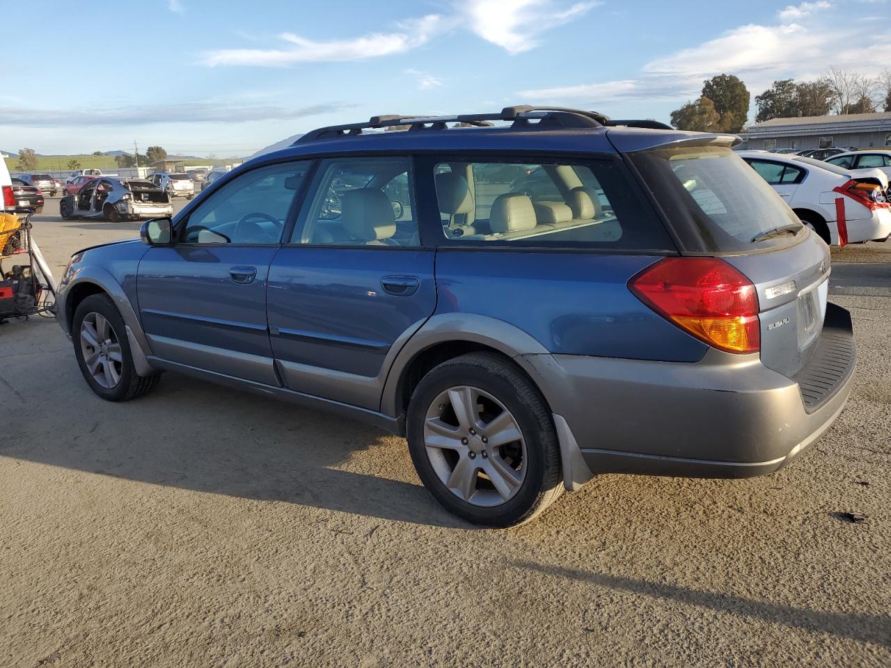 2007 Subaru Outback VIN 4S4BP86C074306702 Copart auction photo, front end damage thumbnail 2