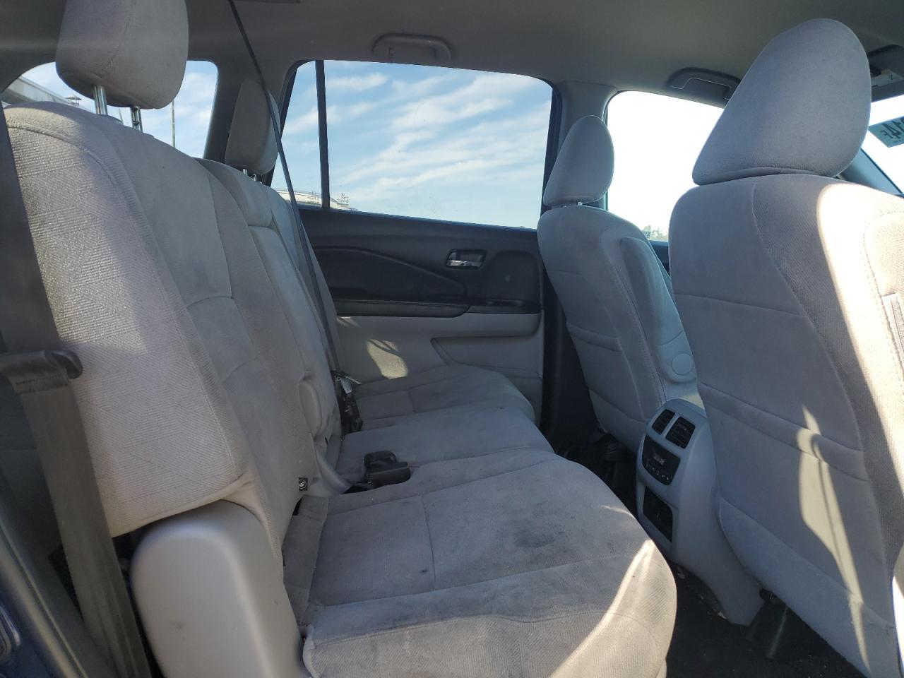 2019 Honda Pilot VIN 5FNYF5H35KB024814 Copart auction photo, all over damage thumbnail 11