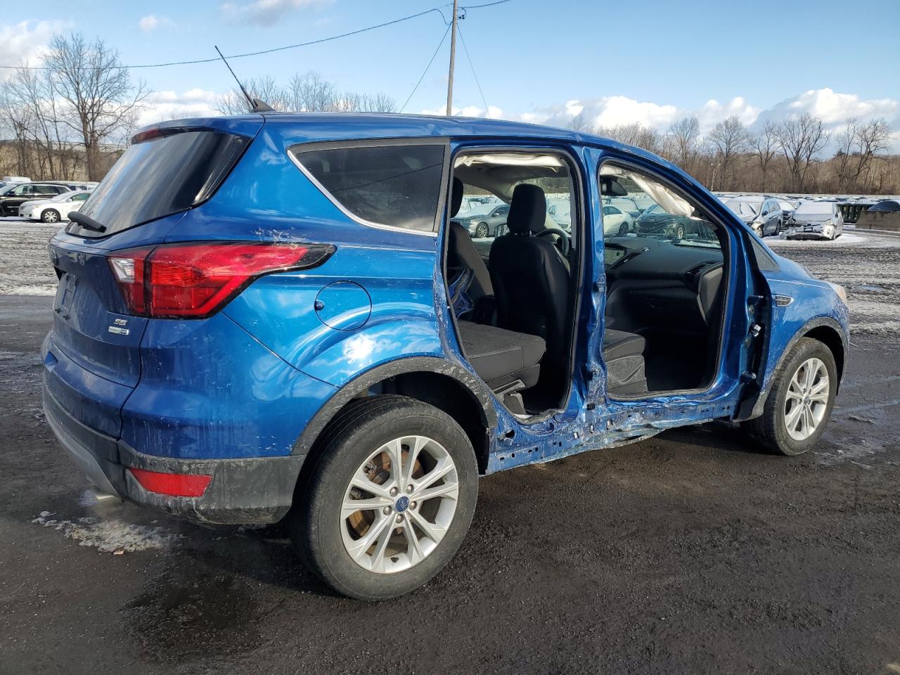 2019 Ford Escape VIN 1FMCU9GD5KUA84984 Copart auction photo, side damage thumbnail 3