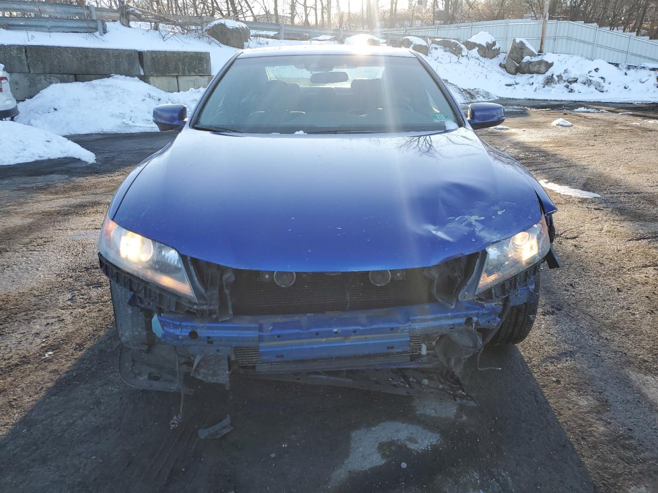2013 Honda Accord VIN 1HGCT1B87DA001631 Copart auction photo, front end / minor dent/scratches damage thumbnail 5