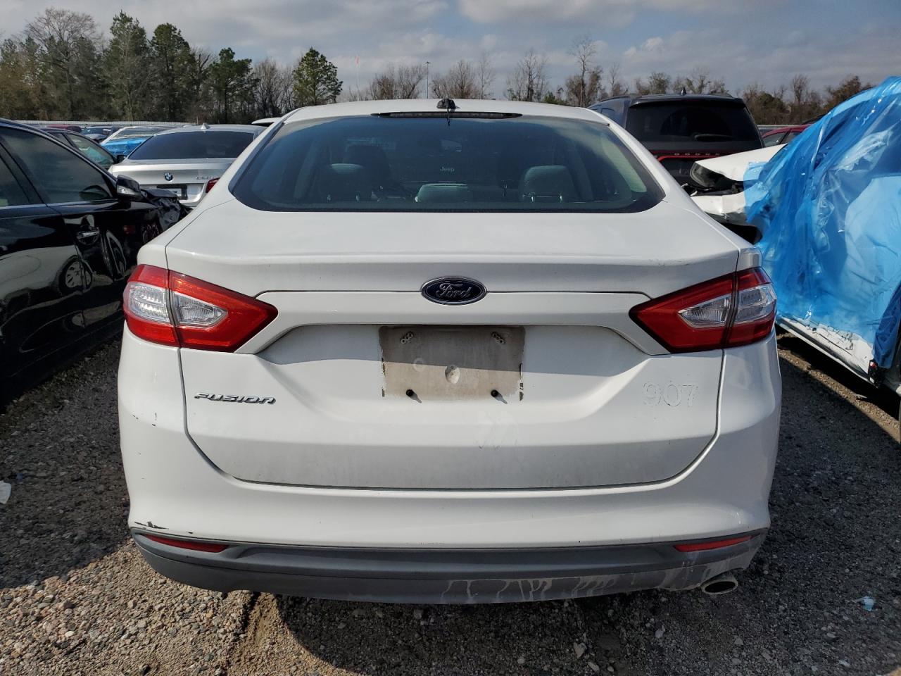2013 Ford Fusion VIN 3FA6P0G7XDR380484 Copart auction photo, side / minor dent/scratches damage thumbnail 5