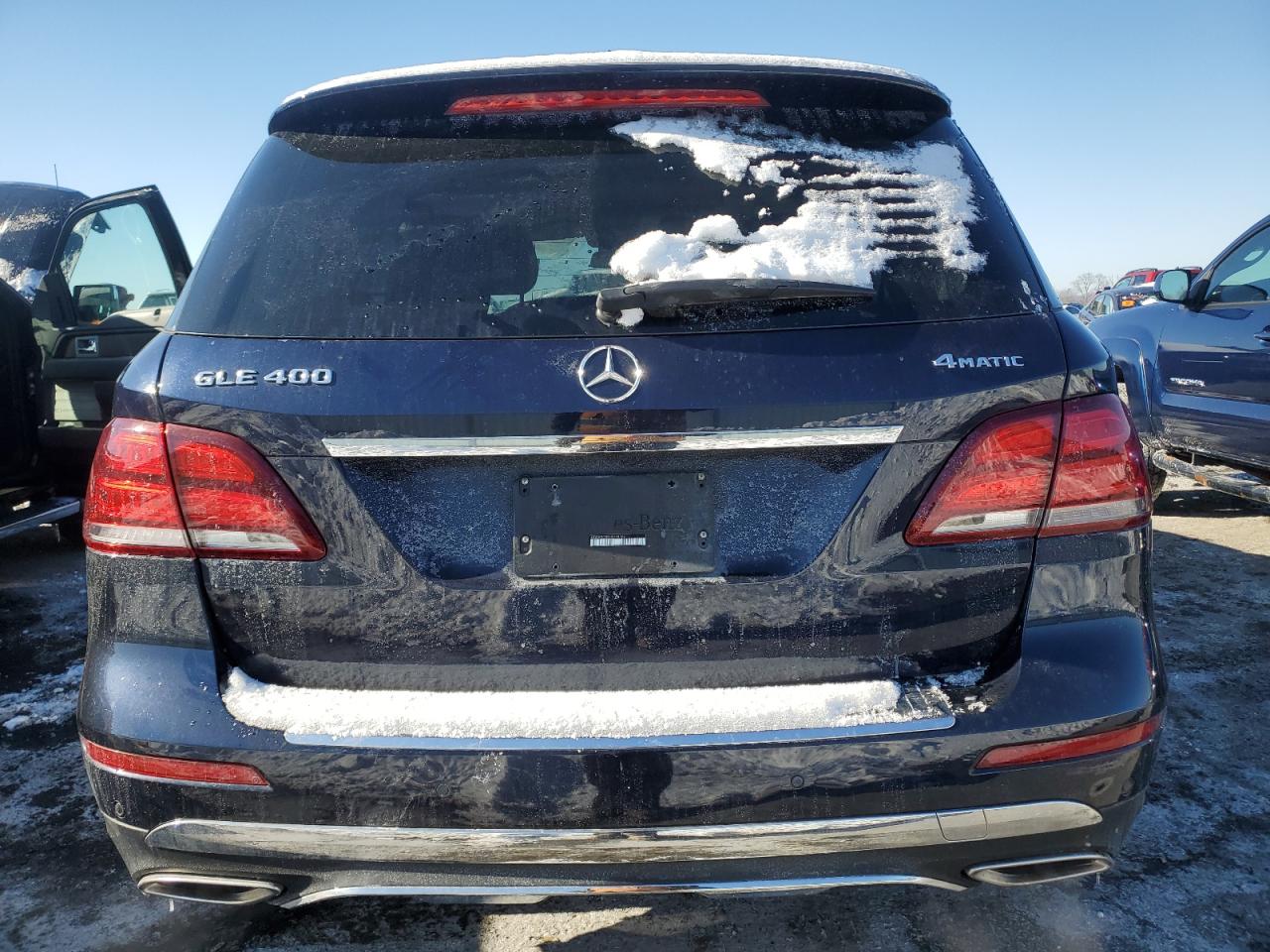 2019 Mercedes-Benz GLE VIN 4JGDA5GBXKB218386 Copart auction photo, side damage thumbnail 6