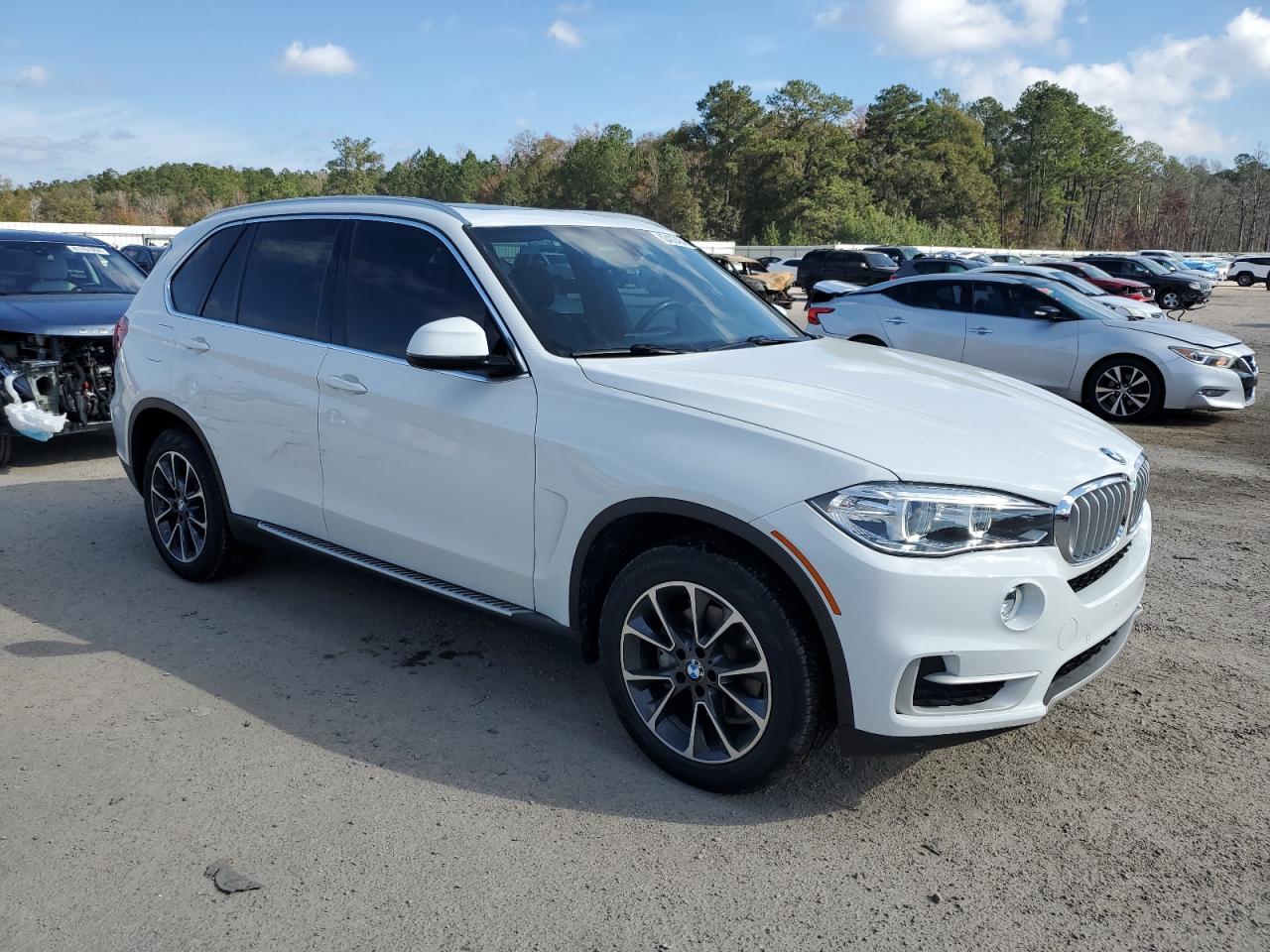 2017 BMW X5 VIN 5UXKR2C38H0U22608 Copart auction photo, side damage thumbnail 4