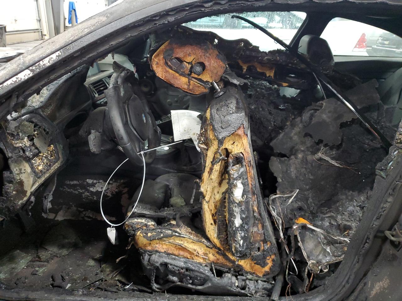 2014 BMW 4er VIN WBA3N3C51EK230162 Copart auction photo, burn / rear end damage thumbnail 7