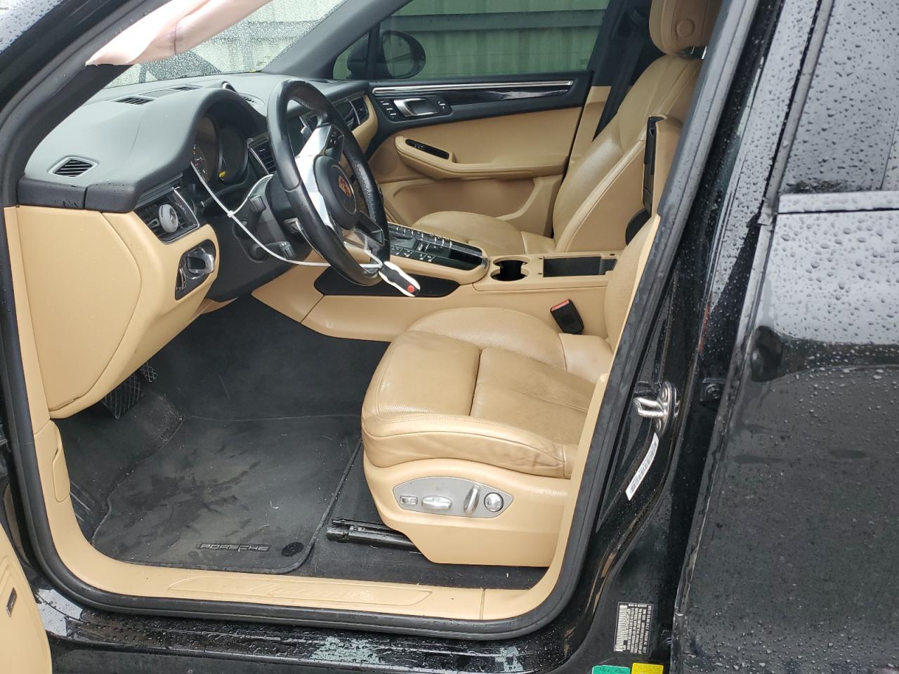 2017 Porsche Macan VIN WP1AA2A54HLB81698 Copart auction photo, front end / side damage thumbnail 7
