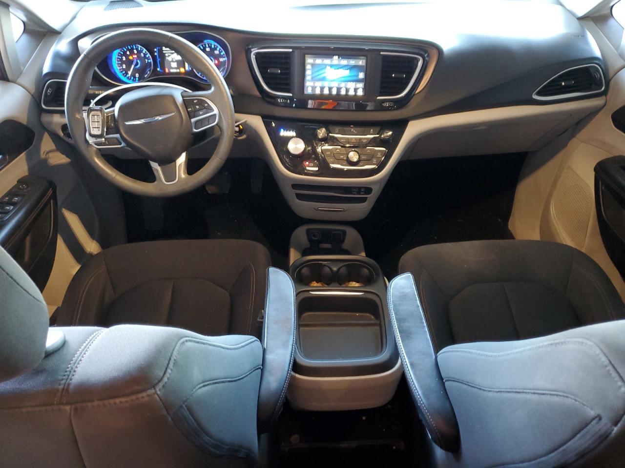 2018 Chrysler Pacifica VIN 2C4RC1FG6JR278448 Copart auction photo, front end damage thumbnail 8