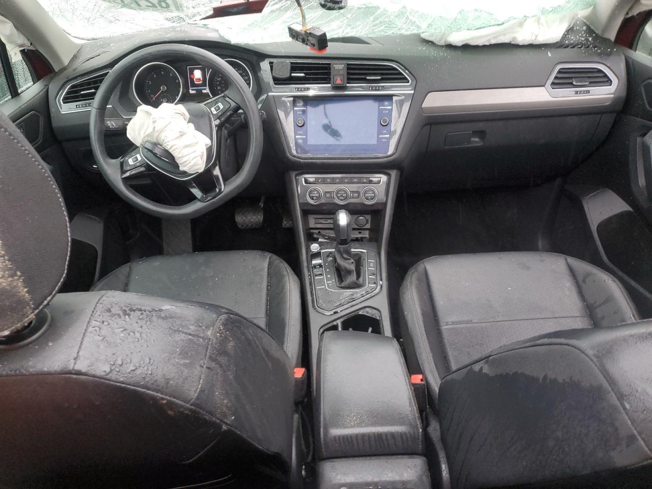 2020 Volkswagen Tiguan VIN 3VV3B7AX9LM171473 Copart auction photo, rollover damage thumbnail 8