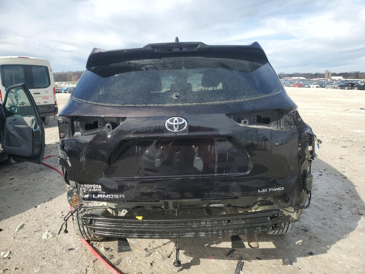 2021 Toyota Highlander VIN 5TDBZRBH8MS137793 Copart auction photo, rear end damage thumbnail 6