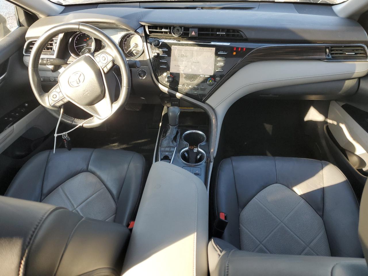 2019 Toyota Camry VIN 4T1B11HK4KU768430 Copart auction photo, front end damage thumbnail 8