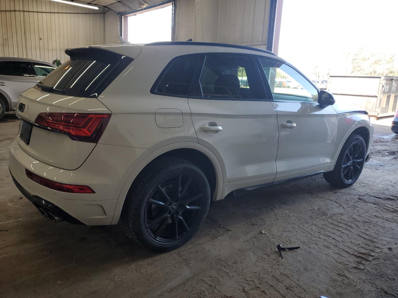 2022 Audi SQ5 VIN WA1B4AFY6N2125641 Copart auction photo, front end damage thumbnail 3