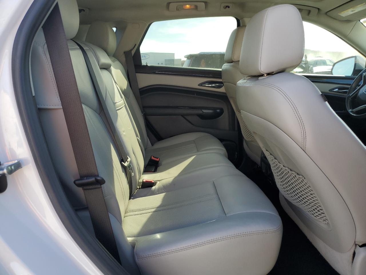 2014 Cadillac SRX VIN 3GYFNBE30ES519702 Copart auction photo, front end / side damage thumbnail 11