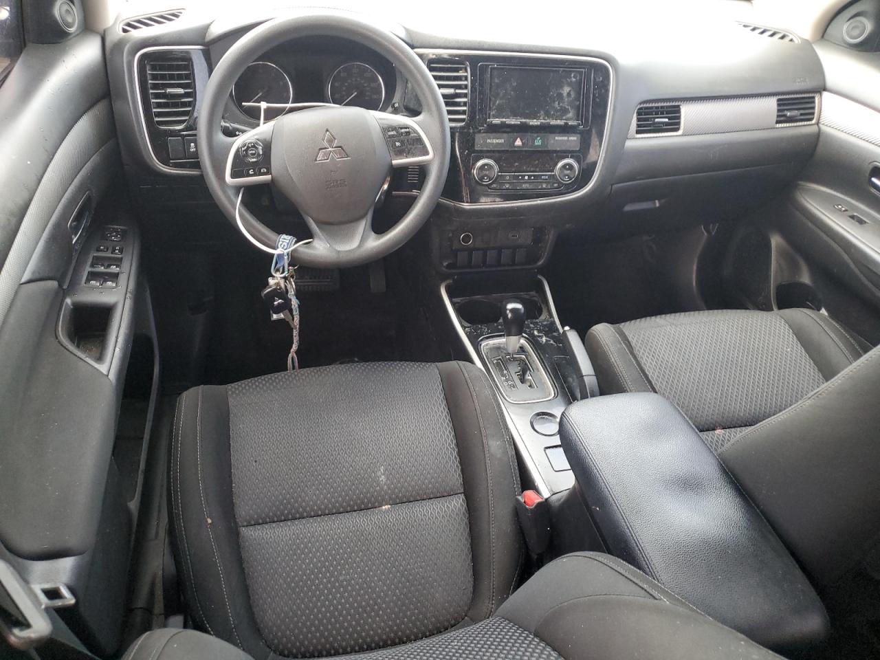 2018 Mitsubishi Outlander VIN JA4AD2A38JZ015964 Copart auction photo, water/flood damage thumbnail 8