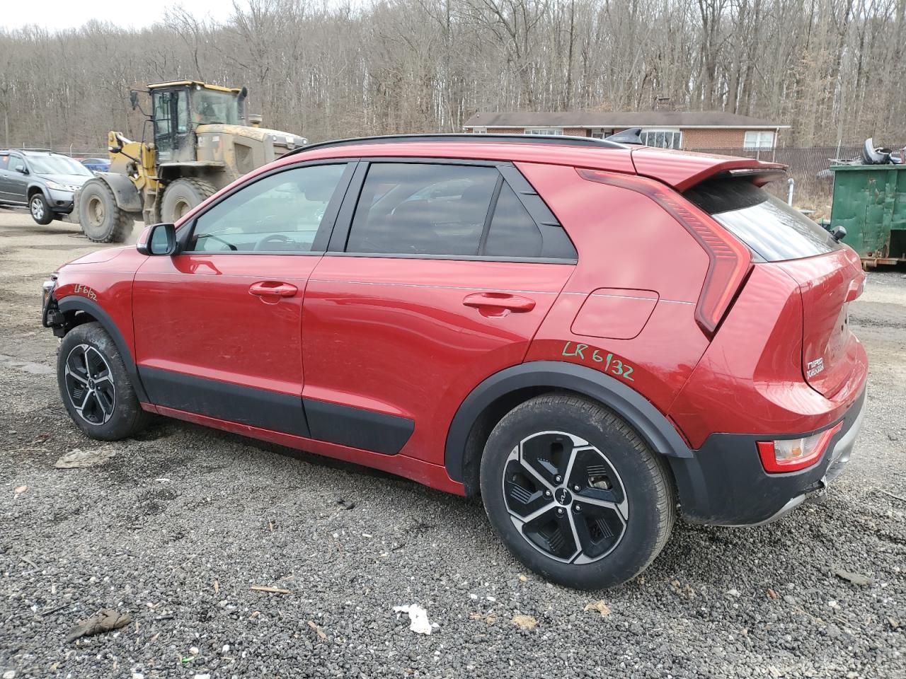 2023 KIA Niro VIN KNDCR3LE3P5044714 Copart auction photo, front end / minor dent/scratches damage thumbnail 2