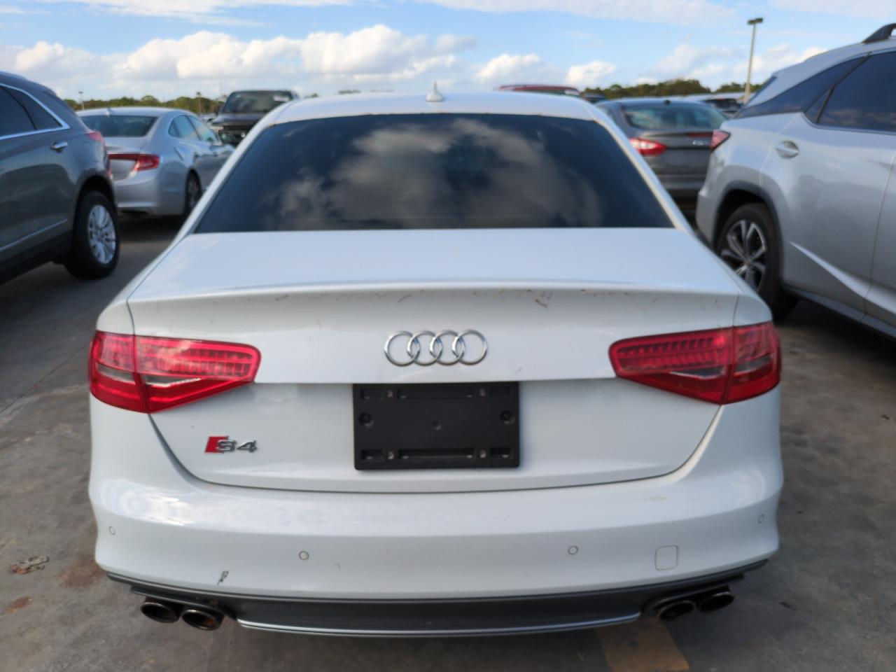 2016 Audi RS4 VIN WAUBGAFL6GA002235 Copart auction photo, water/flood damage thumbnail 6