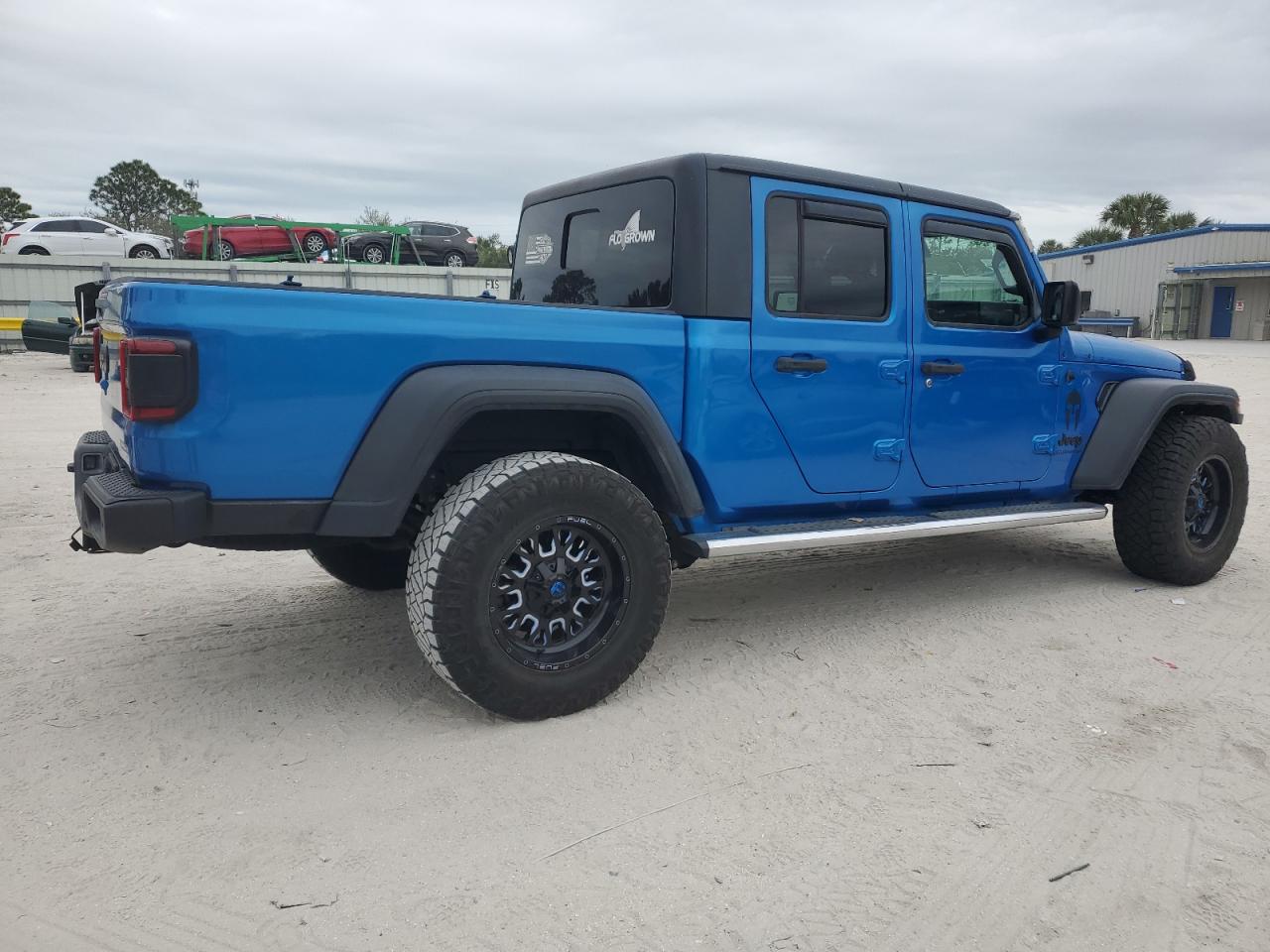 2020 Jeep Gladiator VIN 1C6HJTAG6LL157653 Copart auction photo, front end damage thumbnail 3