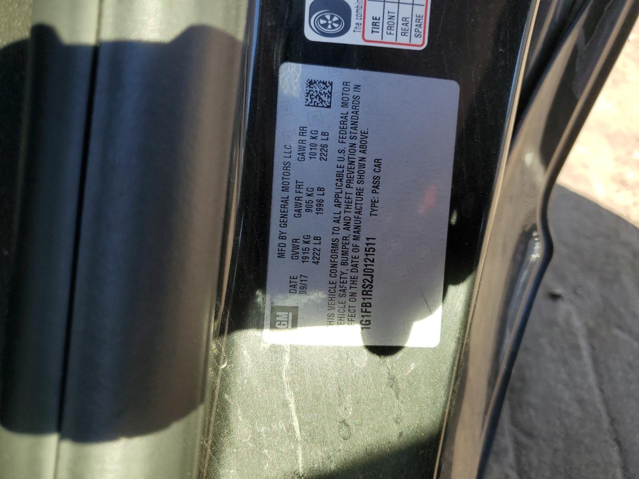 2018 Chevrolet Camaro VIN 1G1FB1RS2J0121511 Copart auction photo, rear end / side damage thumbnail 12