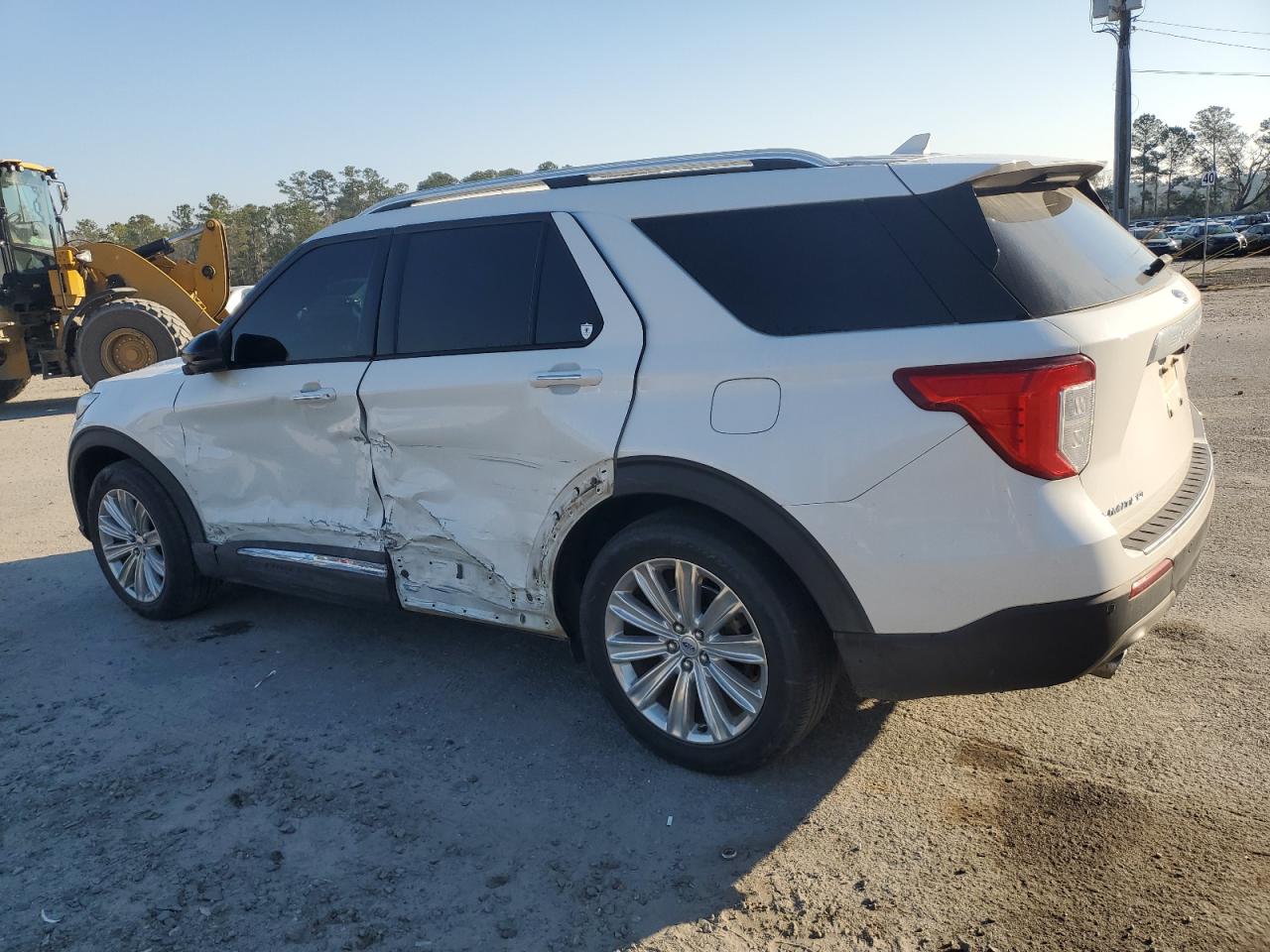 2020 Ford Explorer VIN 1FMSK7FH7LGD12624 Copart auction photo, side damage thumbnail 2