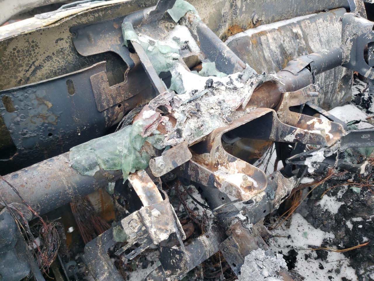 2015 Ford F350 VIN 1FTRF3B65FEB87966 Copart auction photo, burn damage thumbnail 9