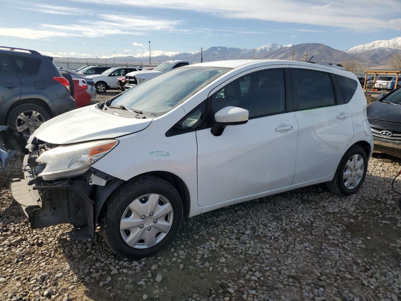 2015 Nissan Versa VIN 3N1CE2CP1FL417242