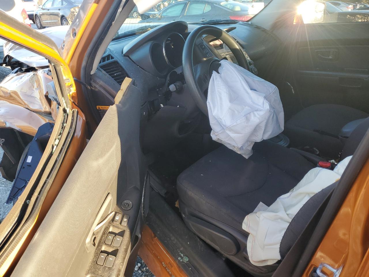 2011 KIA Soul VIN KNDJT2A26B7204982 Copart auction photo, all over damage thumbnail 8