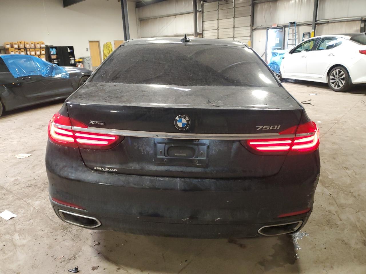 2016 BMW 7er VIN WBA7F2C5XGG416457 Copart auction photo, all over damage thumbnail 6