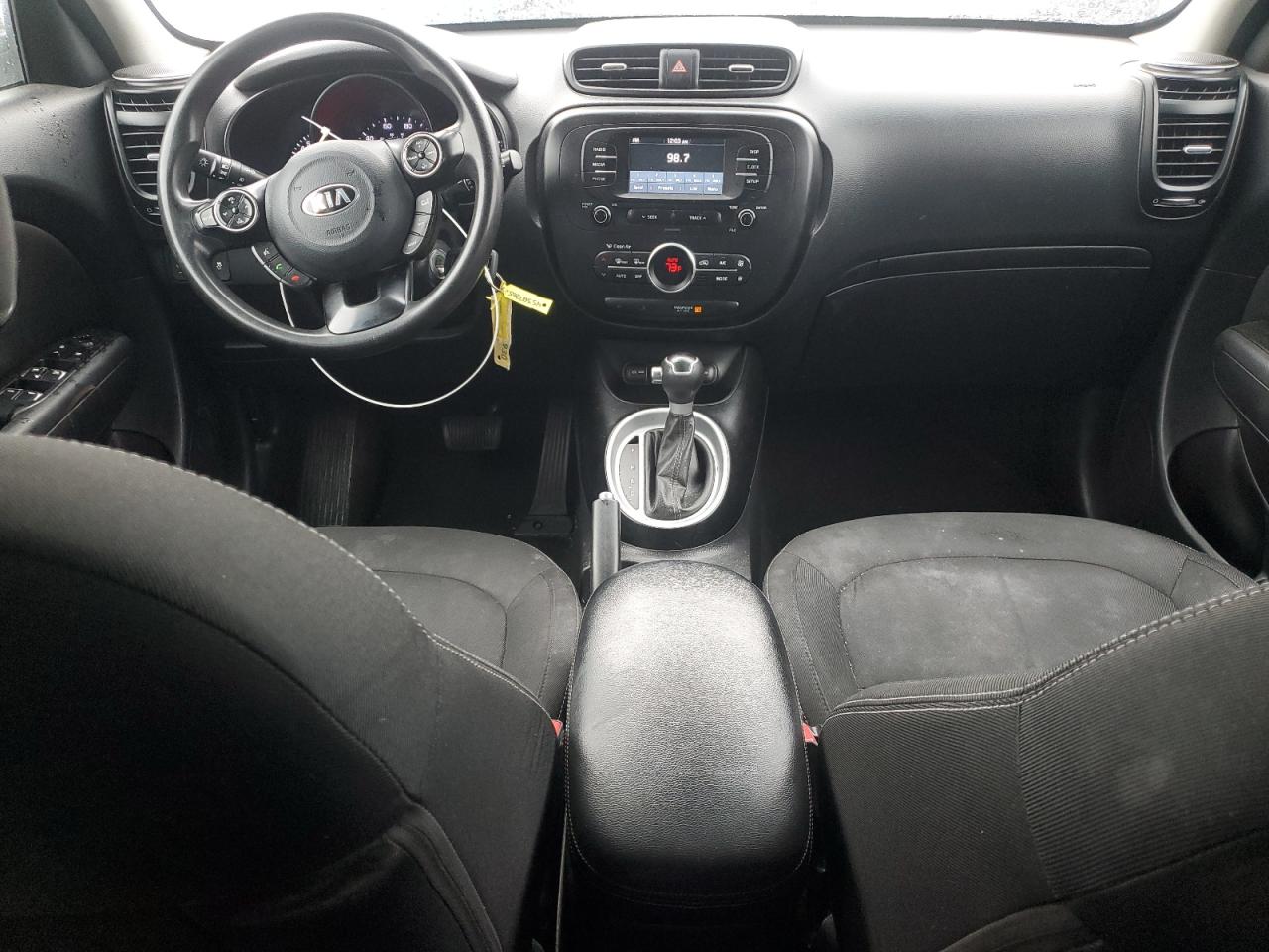 2017 KIA Soul VIN KNDJP3A54H7474791 Copart auction photo, vandalism damage thumbnail 8