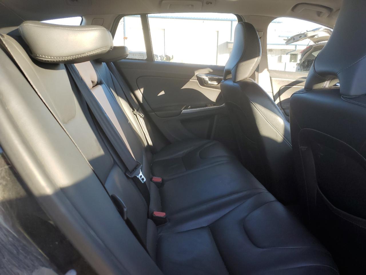 2015 Volvo V60 VIN YV1612SK6F1225781 Copart auction photo, normal wear damage thumbnail 10