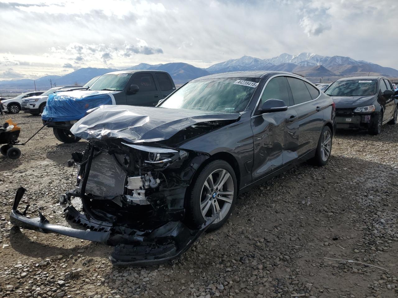 2018 BMW 3er VIN WBA8Y3C53JG451305