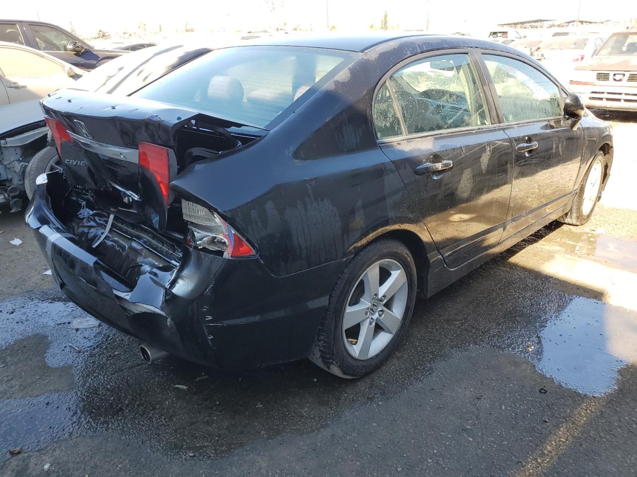 2010 Honda Civic VIN 19XFA1F69AE008518 Copart auction photo, rear end damage thumbnail 3