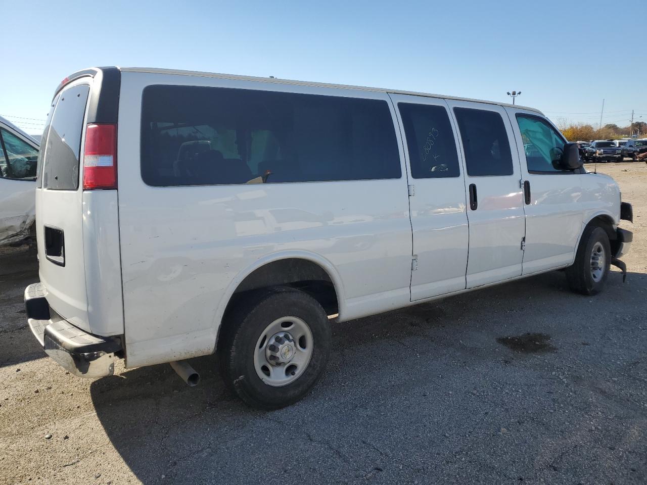 2017 Chevrolet Express VIN 1GAZGPFG6H1280893 Copart auction photo, front end / side damage thumbnail 3
