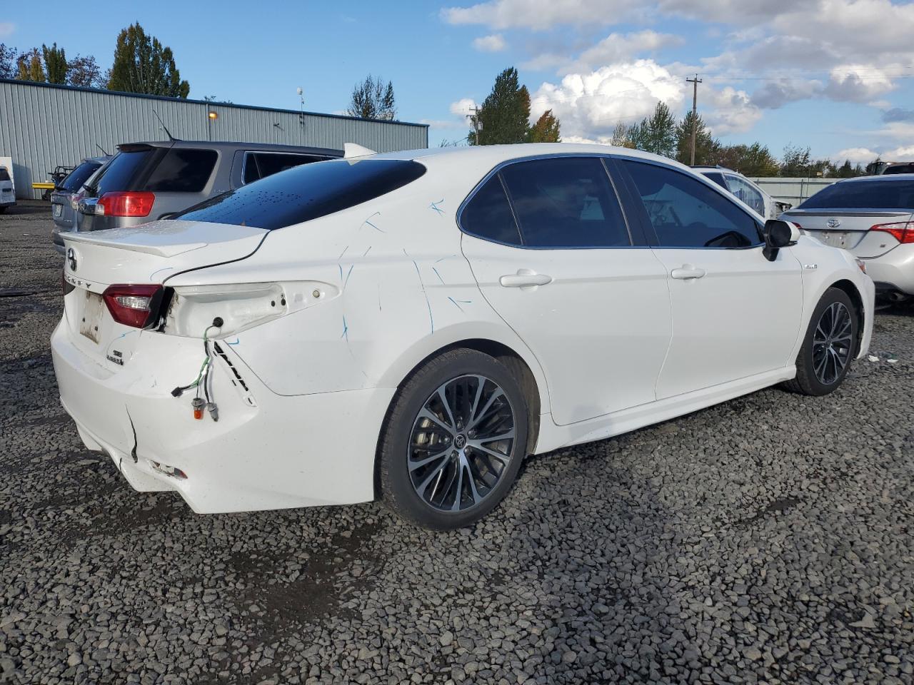 2020 Toyota Camry VIN 4T1J31AK3LU535642 Copart auction photo, rear end damage thumbnail 3