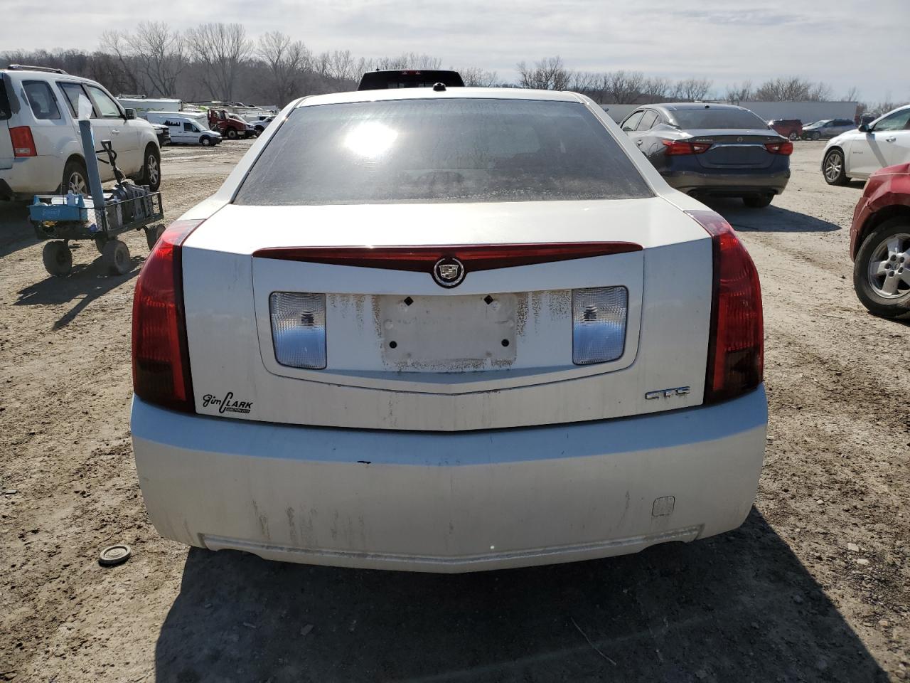 2006 Cadillac CTS VIN 1G6DP577260175410 Copart auction photo, vandalism / minor dent/scratches damage thumbnail 6