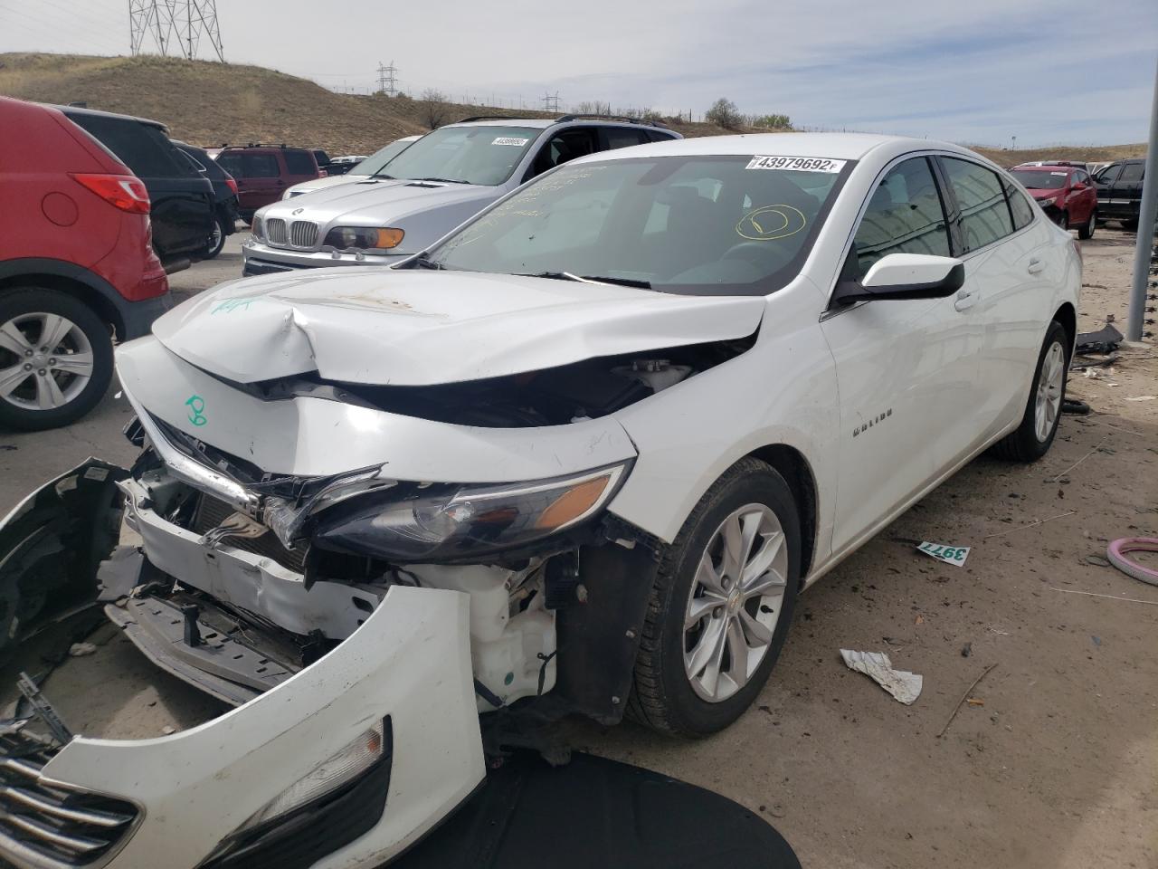 2020 Chevrolet Malibu VIN 1G1ZD5ST7LF003259 Copart auction photo, front end / minor dent/scratches damage thumbnail 2