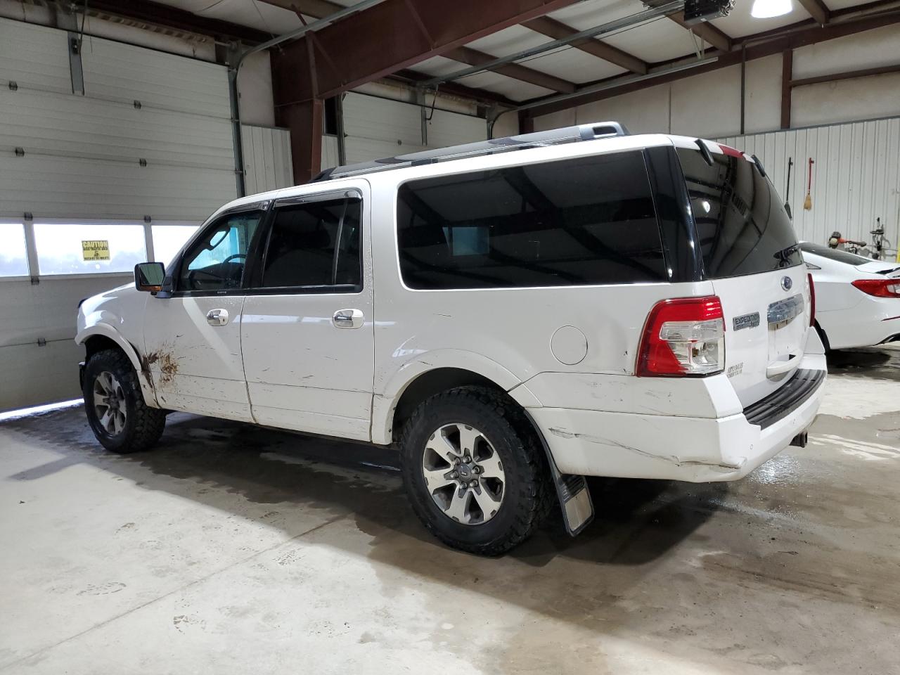 2011 Ford Expedition VIN 1FMJK2A58BEF11235 Copart auction photo, front end / rear end damage thumbnail 2
