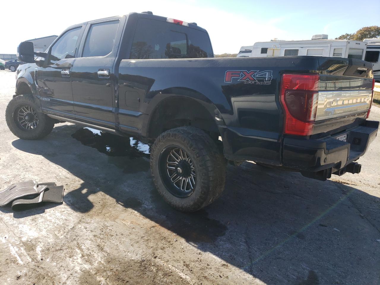 2022 Ford F250 VIN 1FT8W2BT0NEC44746 Copart auction photo, front end / undercarriage damage thumbnail 2