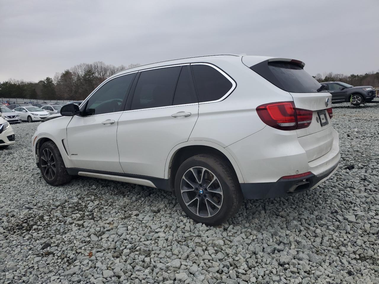 2018 BMW X5 VIN 5UXKR6C54JL069765 Copart auction photo, front end damage thumbnail 2