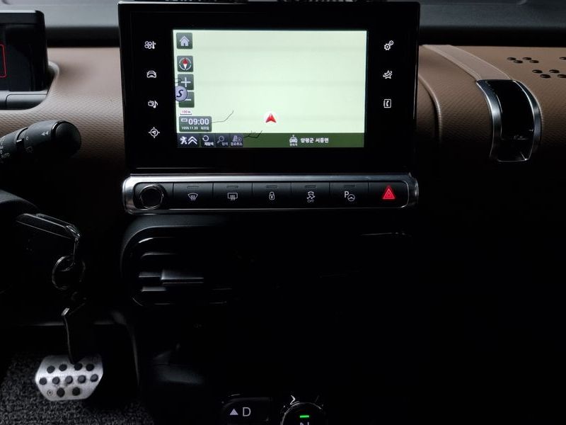 2017 Citroen C4 cactus VIN VF70BBHYHHE501483 Encar auction photo thumbnail 18