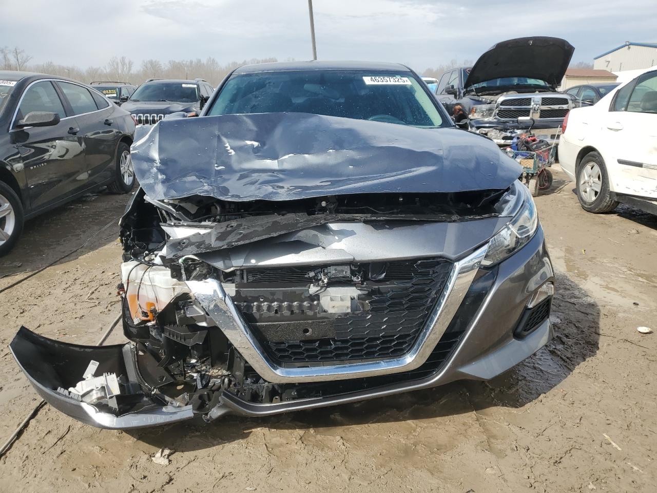 2020 Nissan Altima VIN 1N4BL4BV1LC119118 Copart auction photo, front end damage thumbnail 5