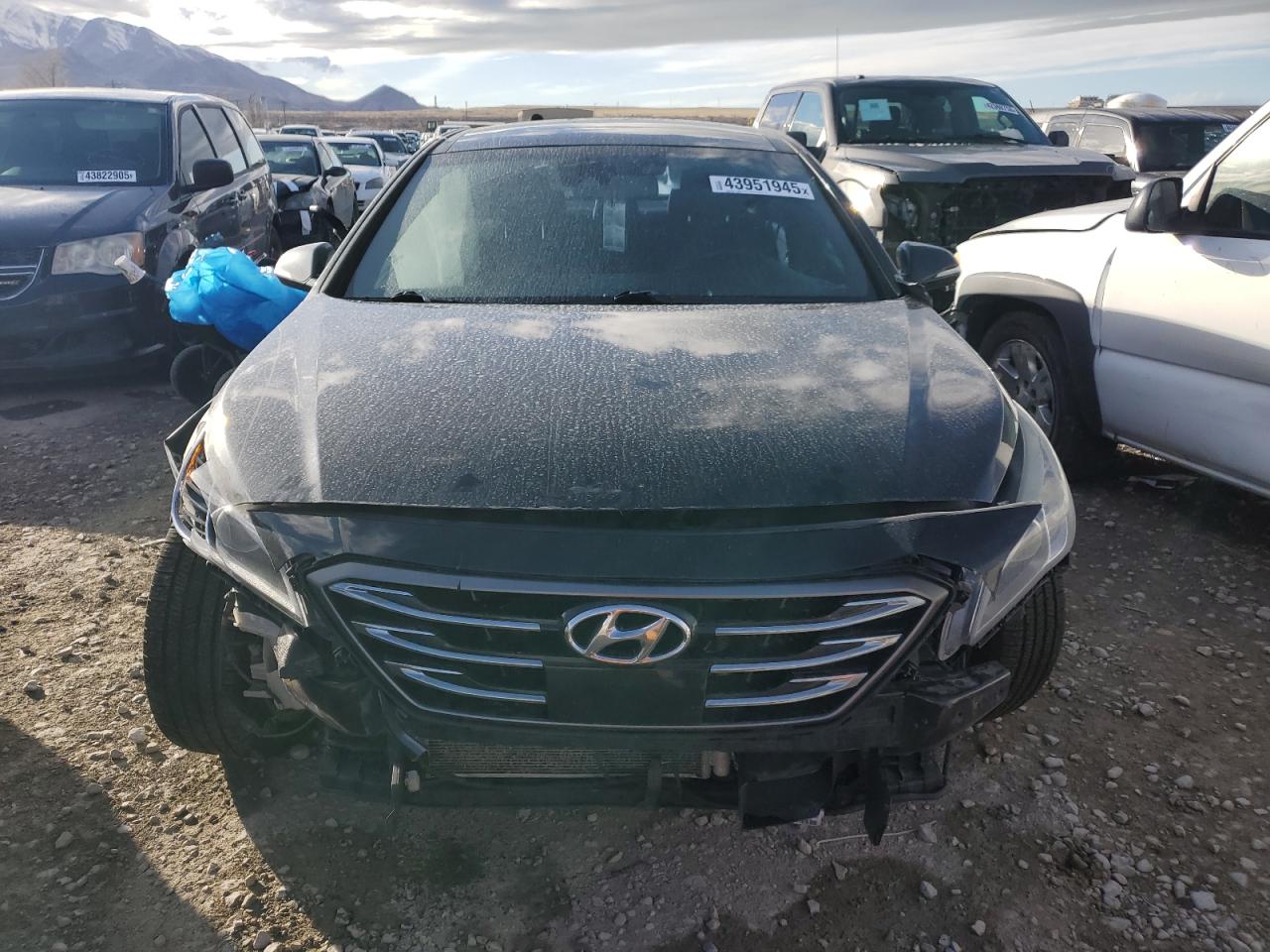 2017 Hyundai Sonata VIN 5NPE34AB7HH583489 Copart auction photo, front end damage thumbnail 5