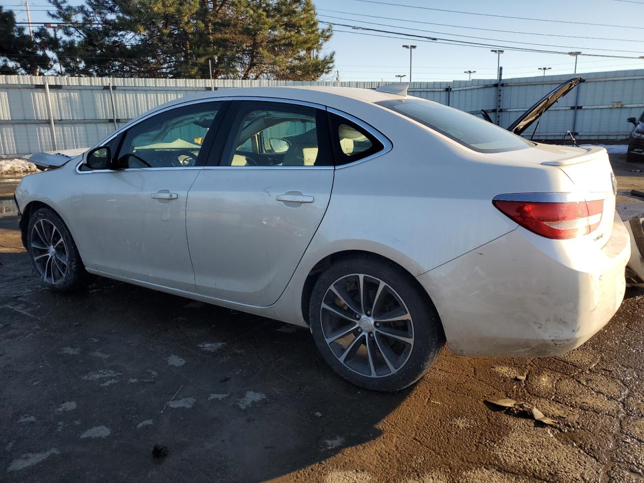 2016 Buick Verano VIN 1G4PW5SKXG4138250 Copart auction photo, front end damage thumbnail 2