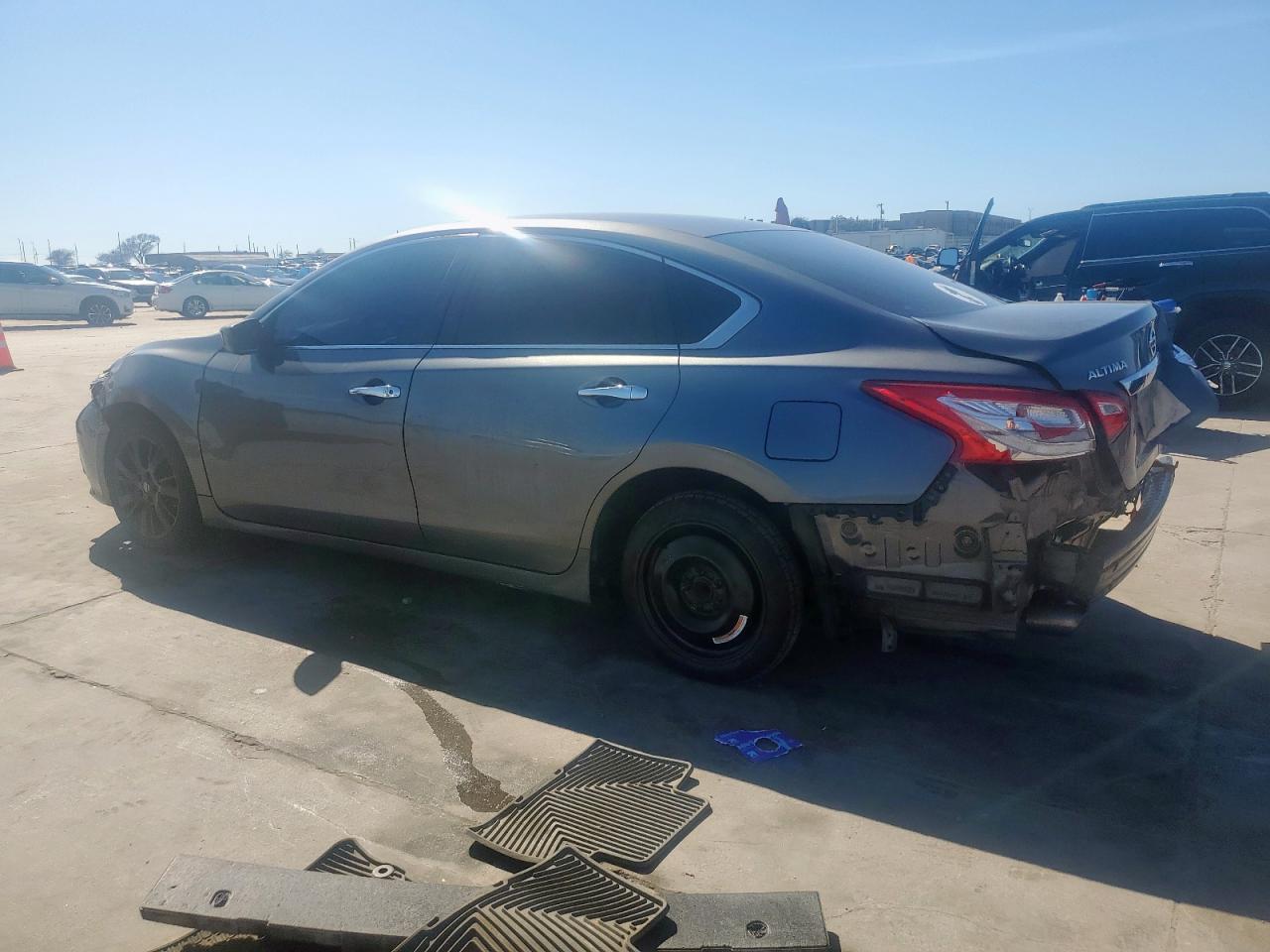 2016 Nissan Altima VIN 1N4AL3AP3GC205447 Copart auction photo, rear end / front end damage thumbnail 2