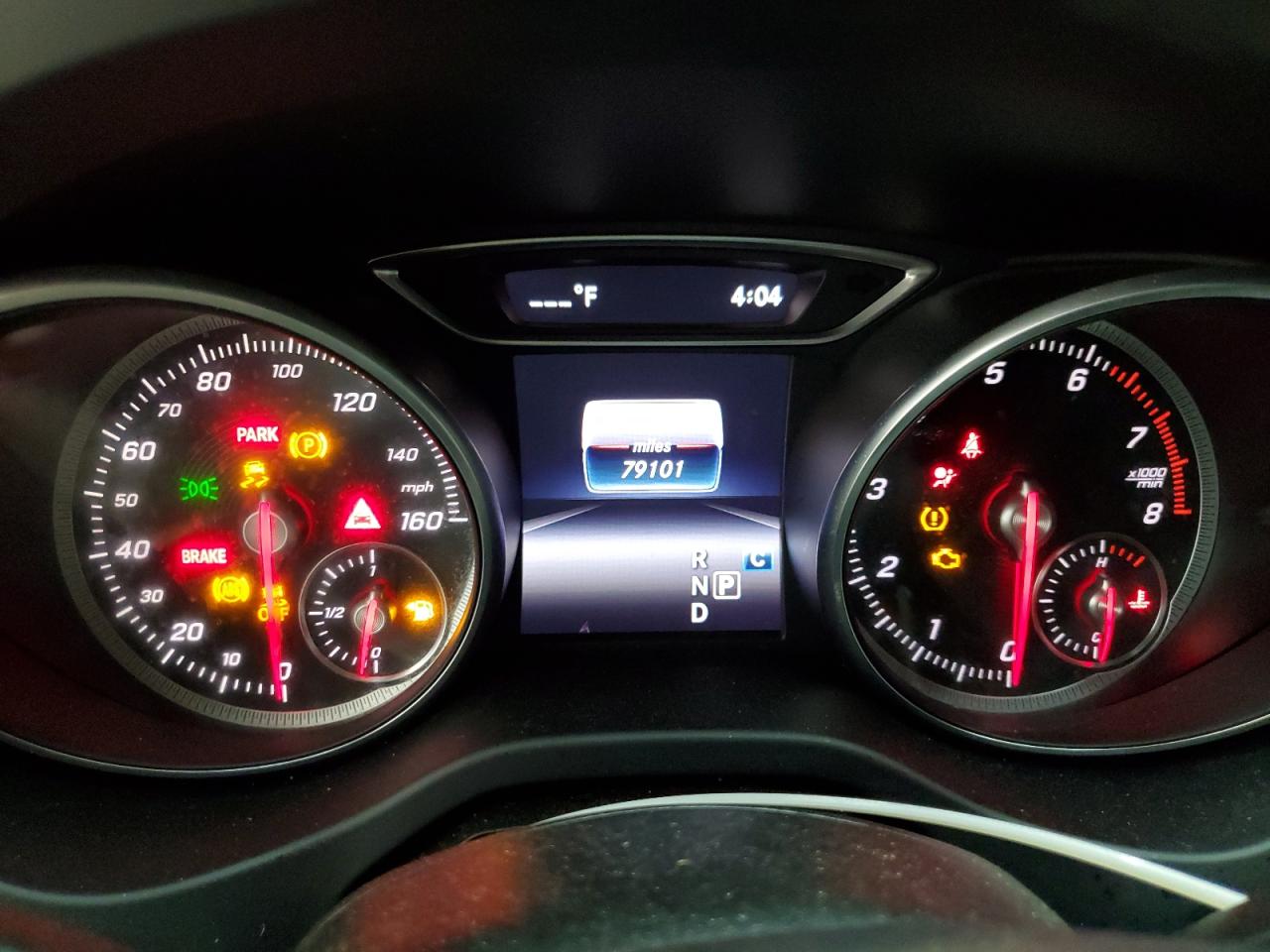 2018 Mercedes-Benz CLA-klasse VIN WDDSJ4GB0JN696051 Copart auction photo, front end / minor dent/scratches damage thumbnail 9