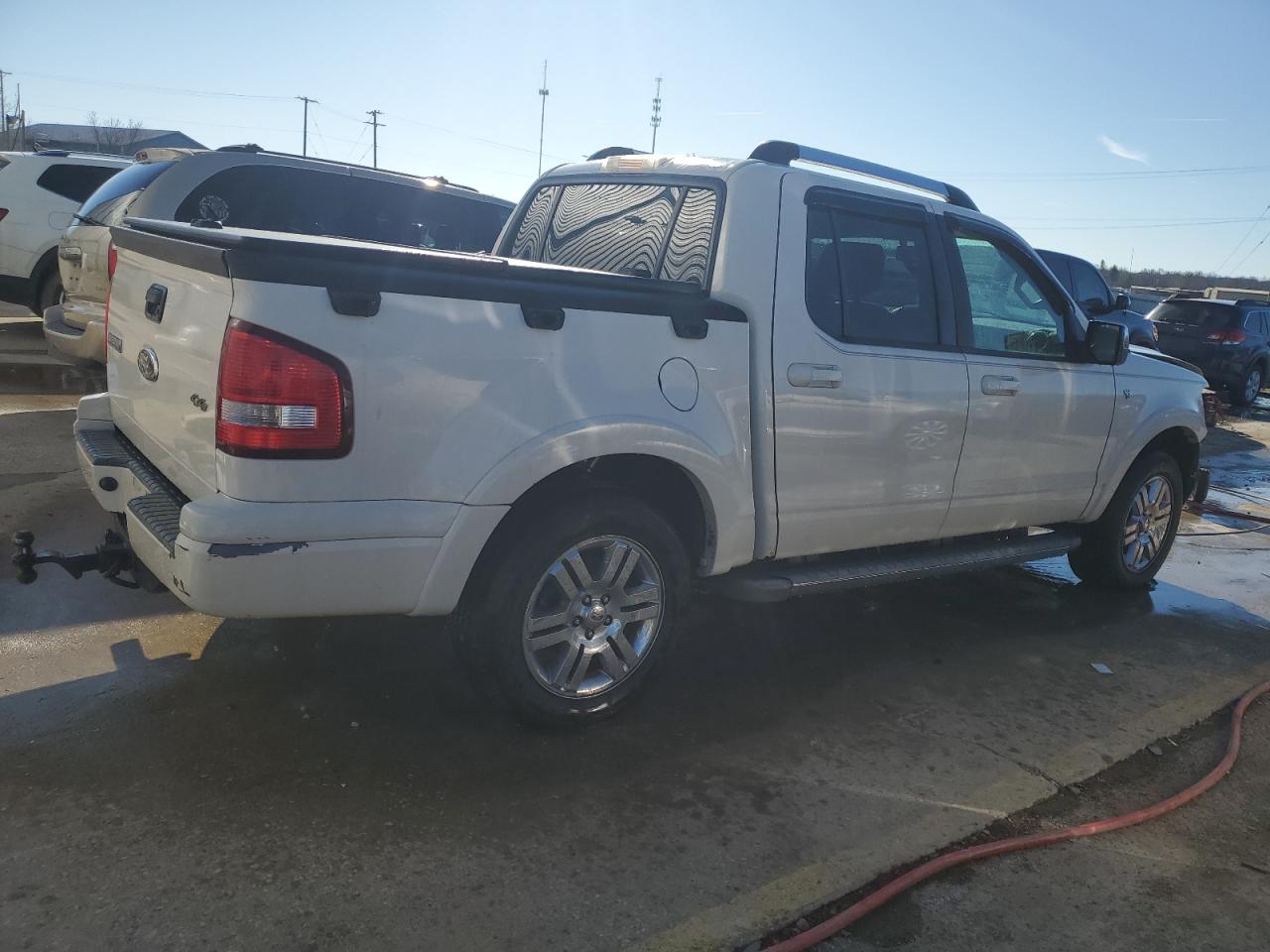2008 Ford Explorer VIN 1FMEU53818UA20153 Copart auction photo, front end damage thumbnail 3